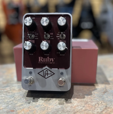Universal Audio - UAFX Ruby '63 Top Boost Amplifier Pedal